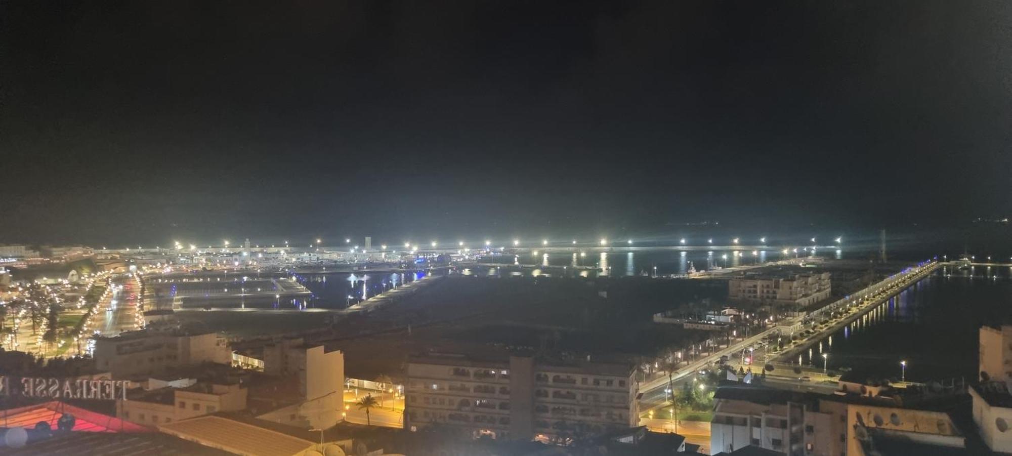 Appartement De Prestige, Vue Kasbah, Mer Et Vieux Port Tangier Bagian luar foto
